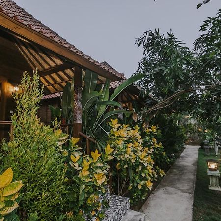 Апартаменти Nerima Hut Lembongan Нуса-Лембонган Екстер'єр фото