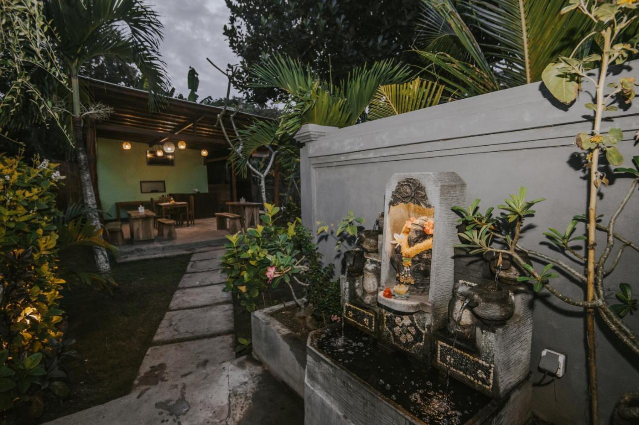Апартаменти Nerima Hut Lembongan Нуса-Лембонган Екстер'єр фото