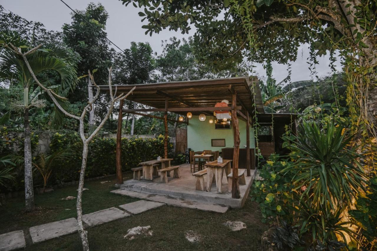 Апартаменти Nerima Hut Lembongan Нуса-Лембонган Екстер'єр фото