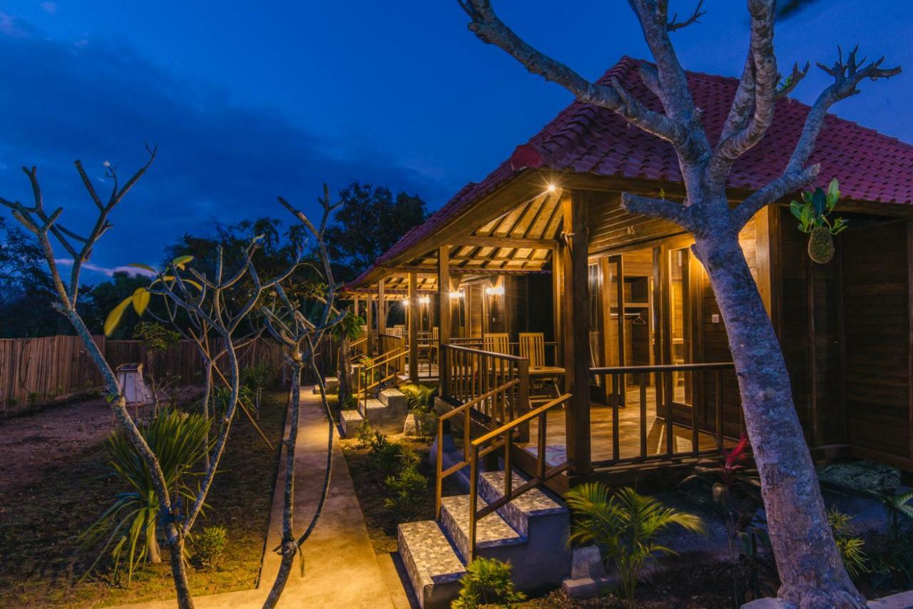 Апартаменти Nerima Hut Lembongan Нуса-Лембонган Екстер'єр фото